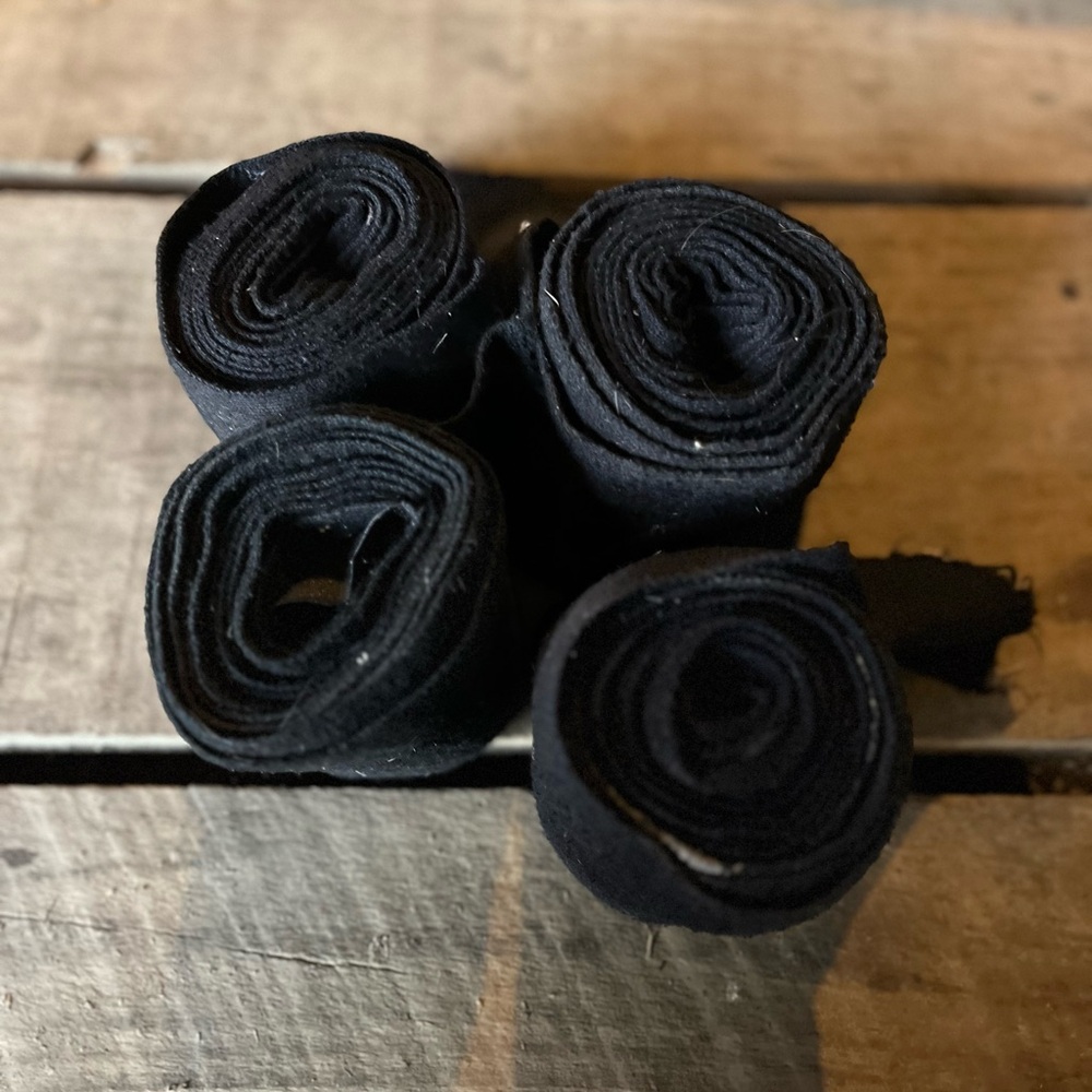 Black set of 4 track wraps equine